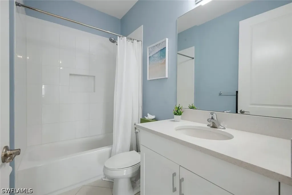 4500 Aurora Street Naples FL 34119
