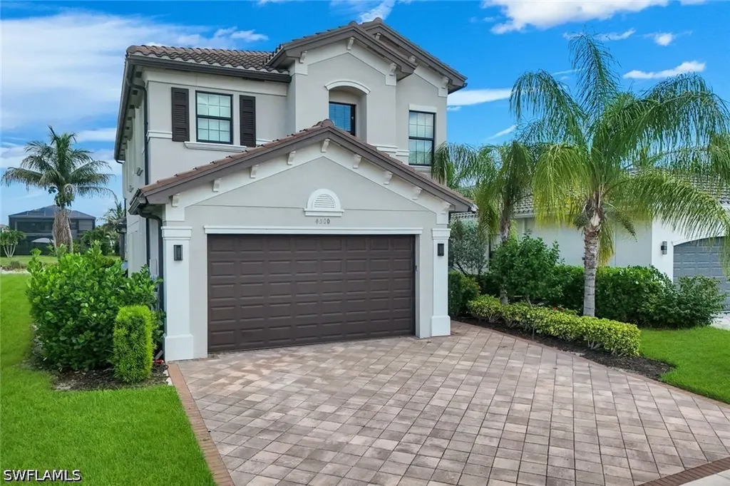 4500 Aurora Street Naples FL 34119