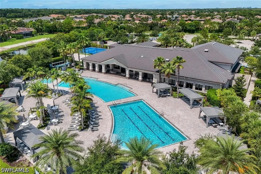 4500 Aurora Street Naples FL 34119