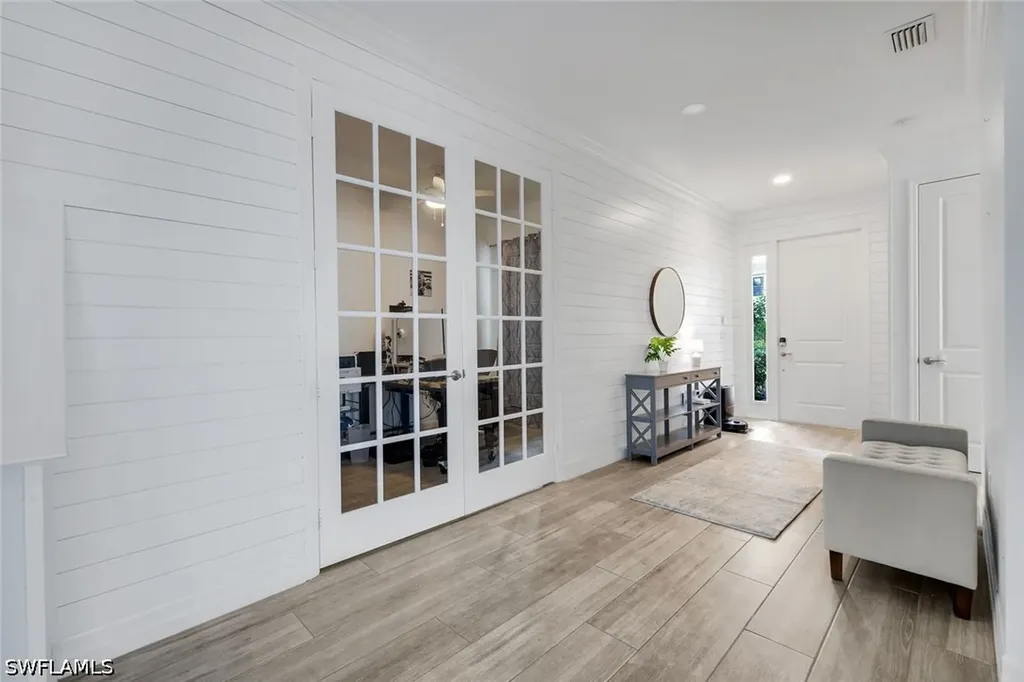 4500 Aurora Street Naples FL 34119