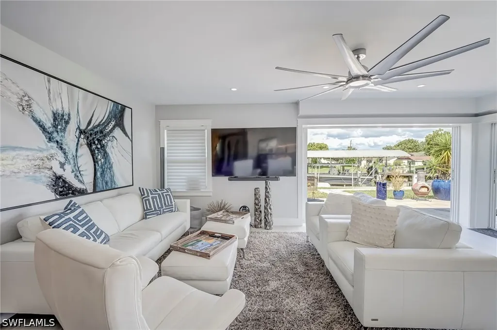 5204 Tower Drive Cape Coral FL 33904