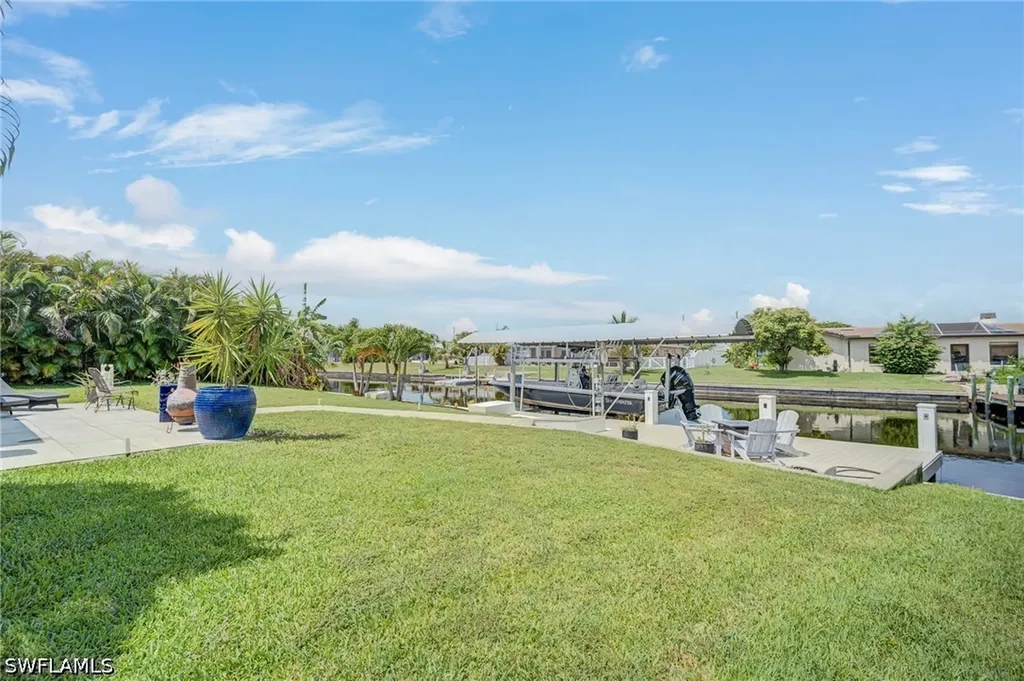 5204 Tower Drive Cape Coral FL 33904
