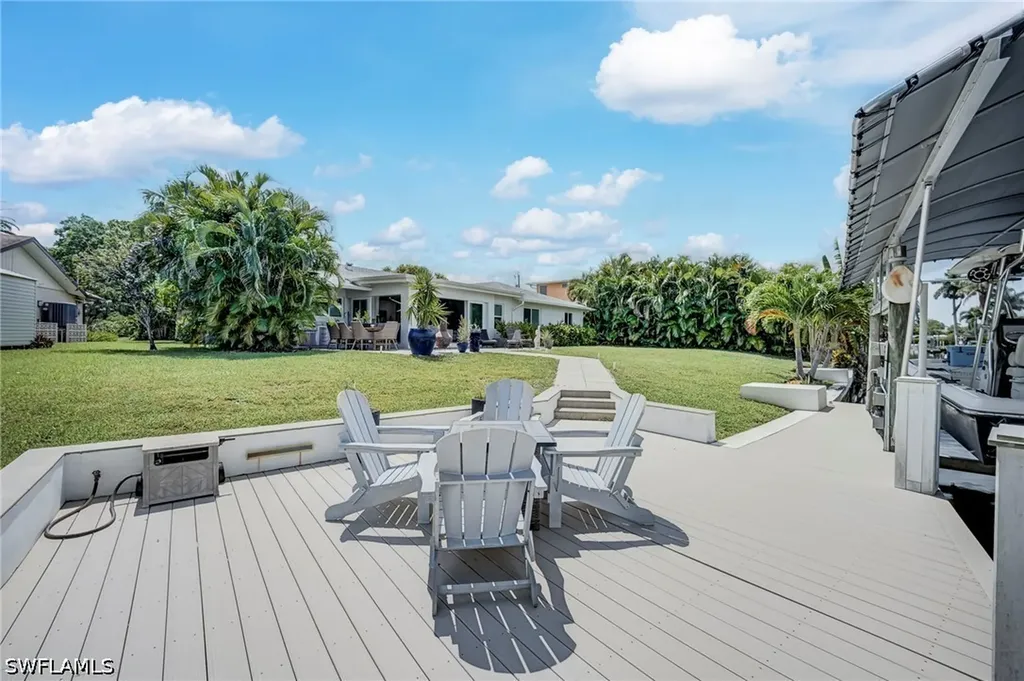 5204 Tower Drive Cape Coral FL 33904