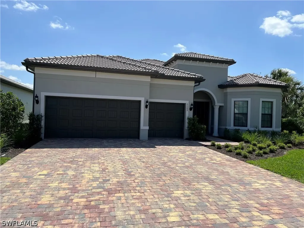 9108 Snowy Owl Way Naples FL 34120