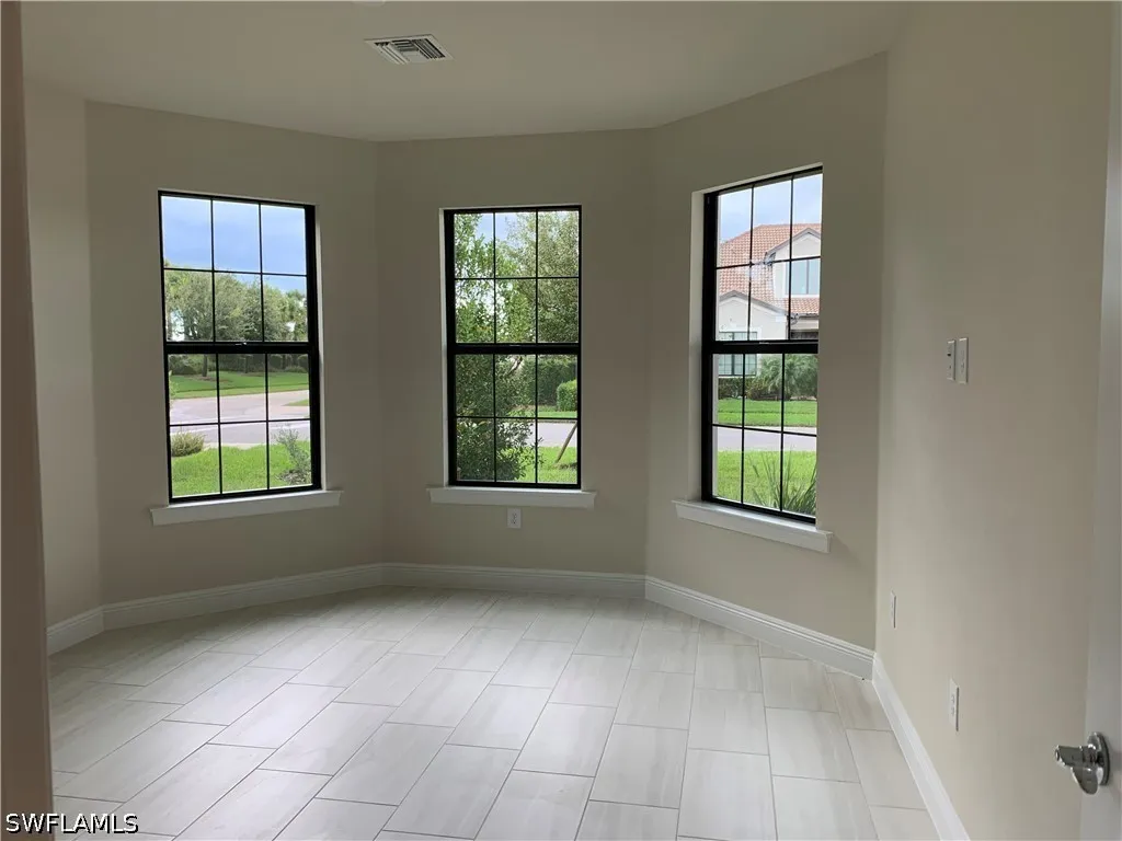 9108 Snowy Owl Way Naples FL 34120