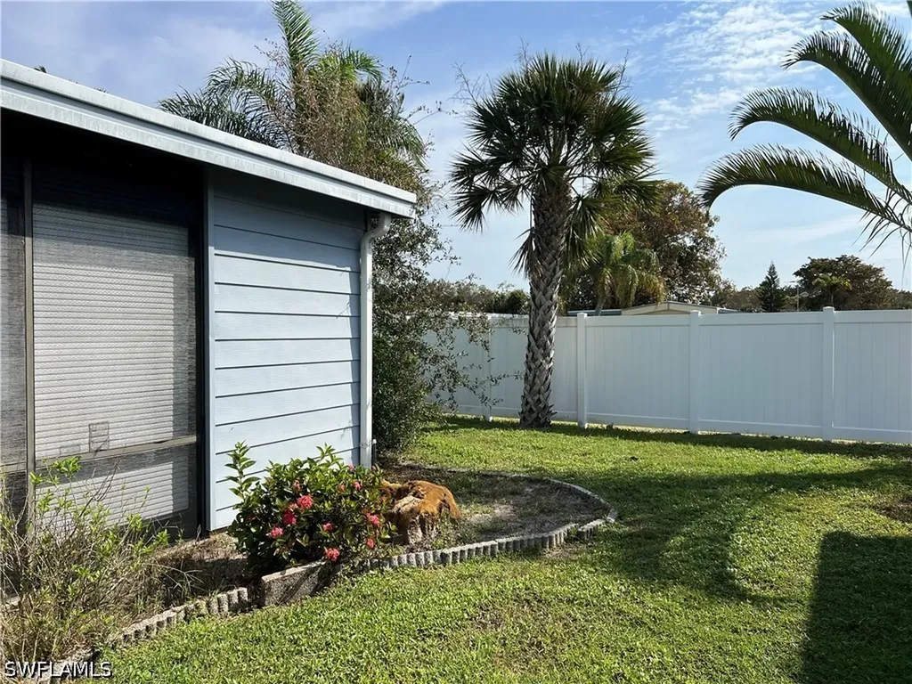 7 Oceans Boulevard Naples FL 34104