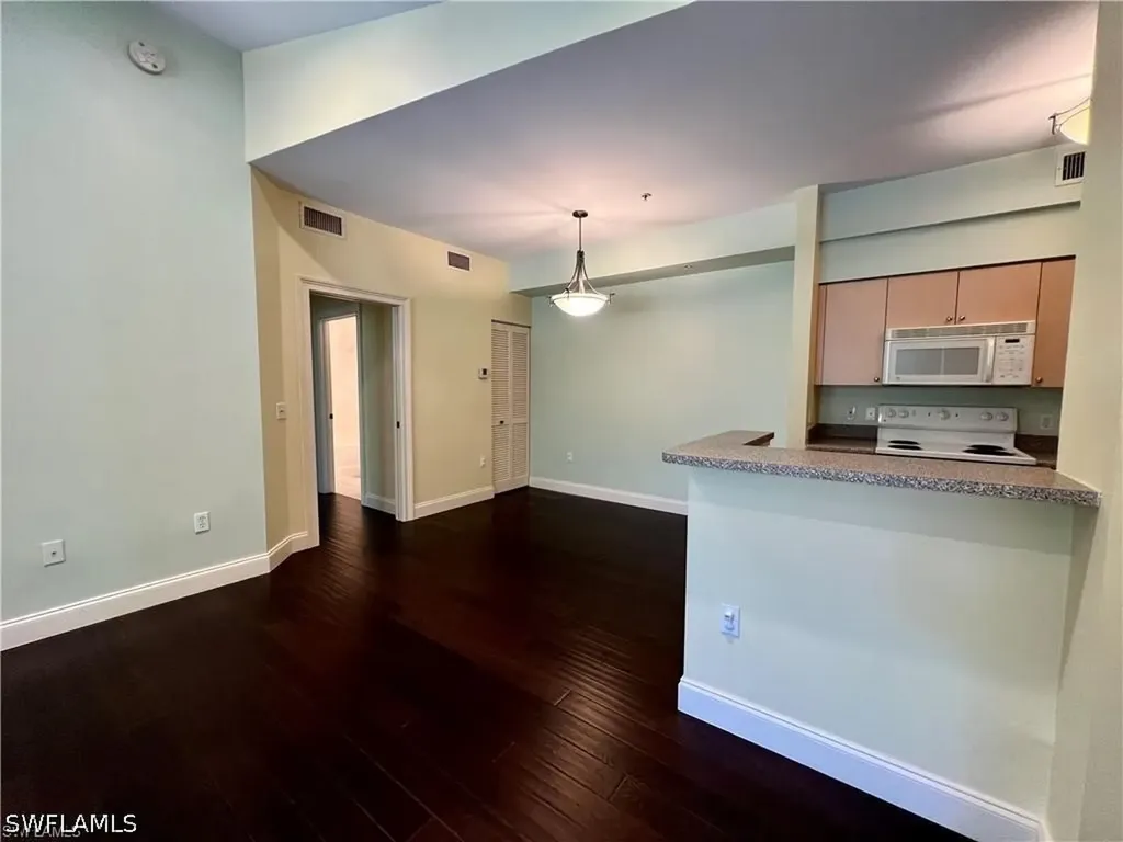 1160 Reserve Way Naples FL 34105