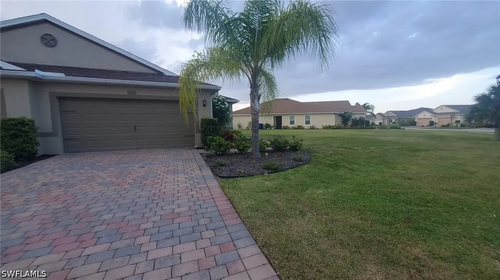 10709 Crossback Lane Lehigh Acres FL 33936