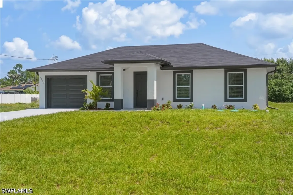 1216 Cordoba Street E Lehigh Acres FL 33974