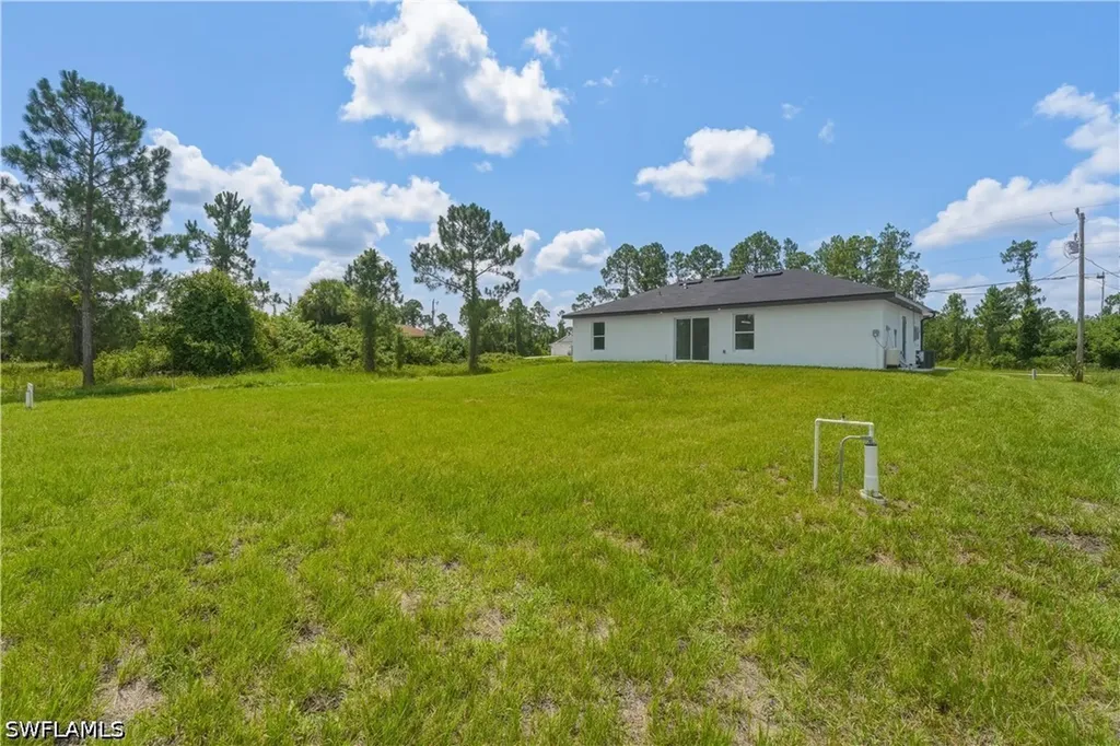 1216 Cordoba Street E Lehigh Acres FL 33974