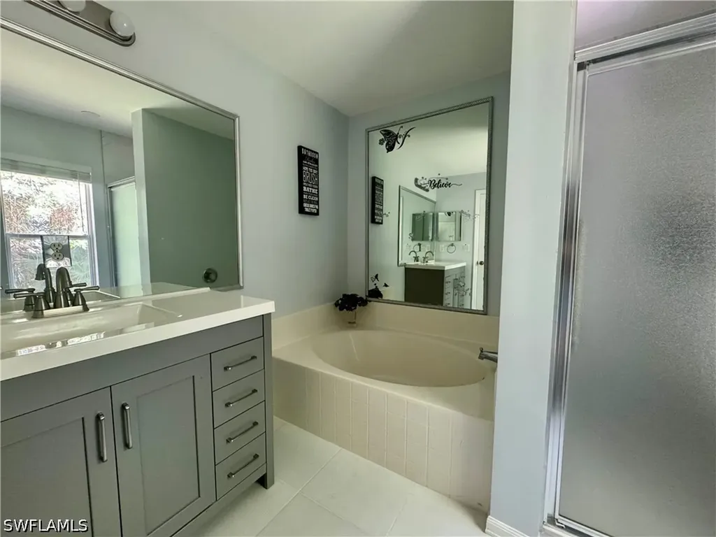 461 1st Street NW Naples FL 34120