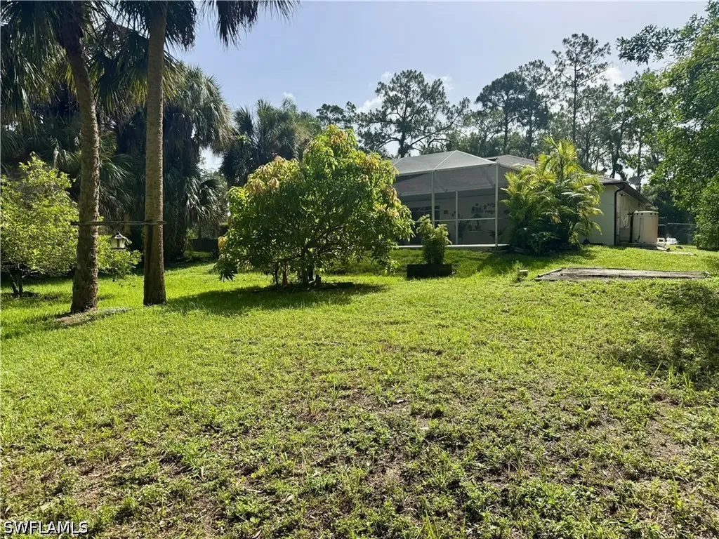 461 1st Street NW Naples FL 34120