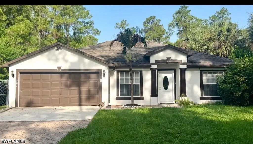 461 1st Street NW Naples FL 34120