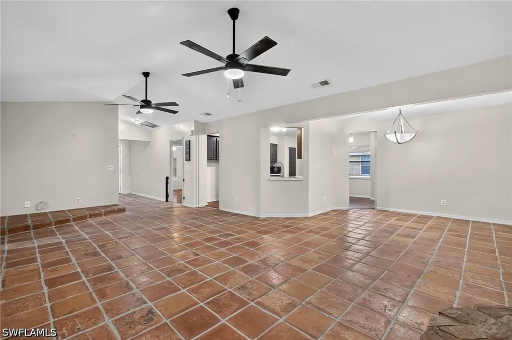 17565 Lee Road Fort Myers FL 33967