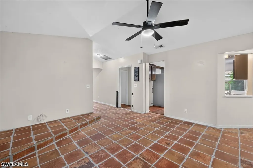 17565 Lee Road Fort Myers FL 33967