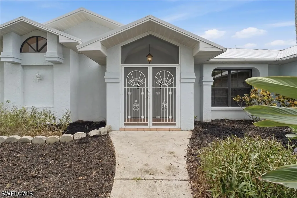 2200 Jasper Avenue Fort Myers FL 33907