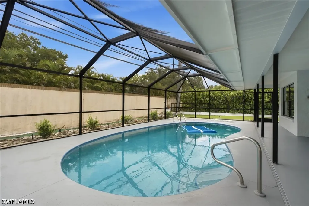 2200 Jasper Avenue Fort Myers FL 33907