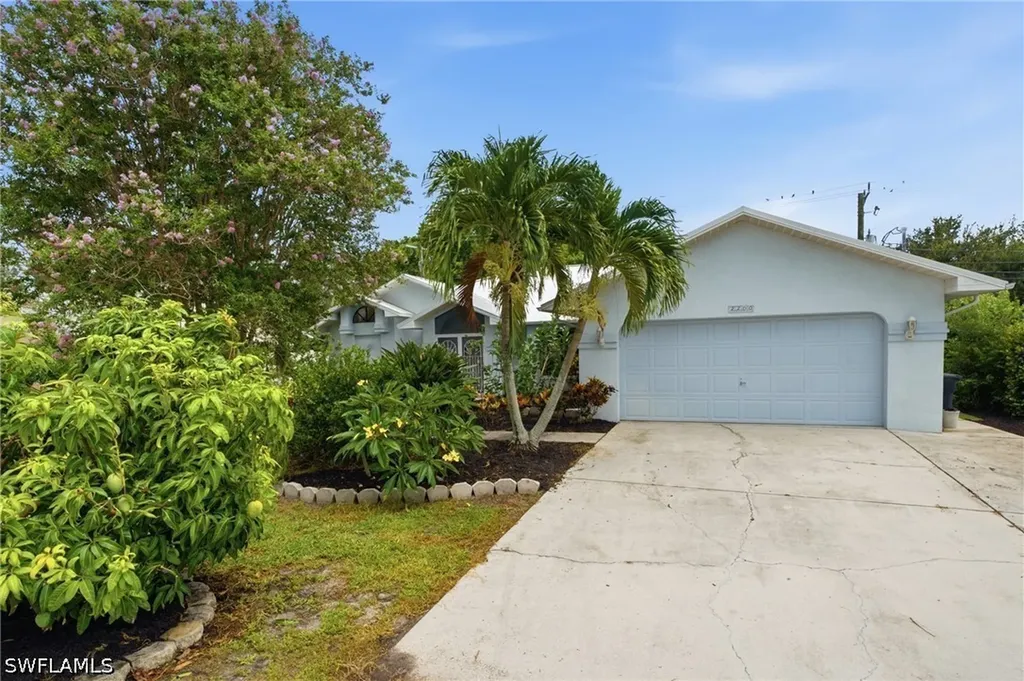 2200 Jasper Avenue Fort Myers FL 33907
