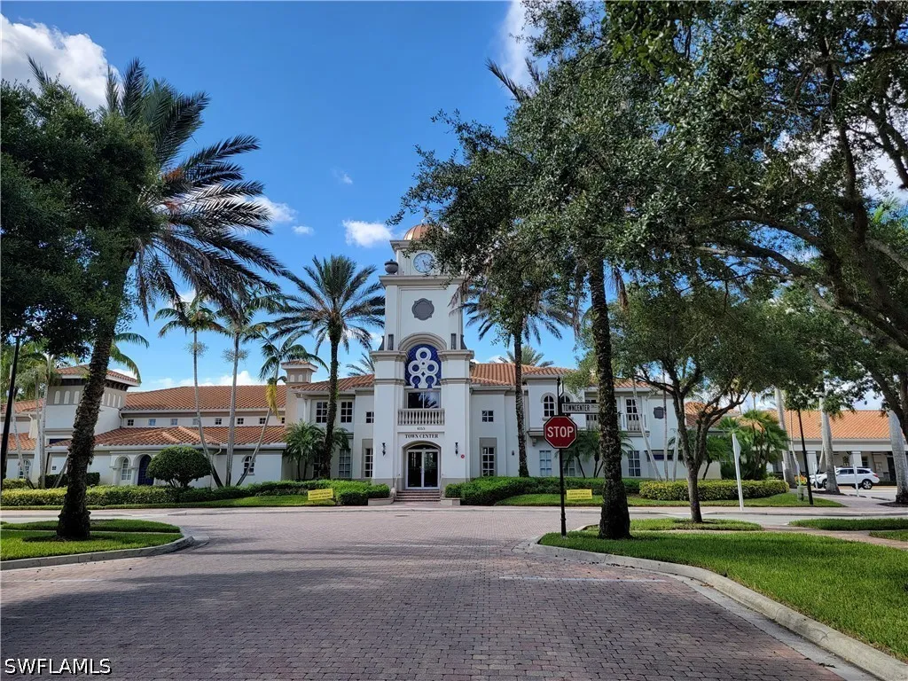3536 Islandwalk Circle Naples FL 34119