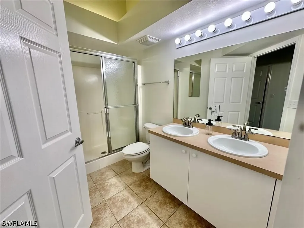 25735 Lake Amelia Way Bonita Springs FL 34135