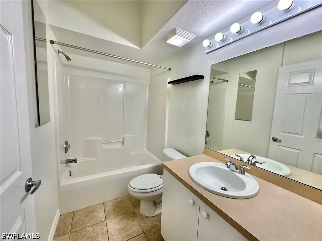 25735 Lake Amelia Way Bonita Springs FL 34135