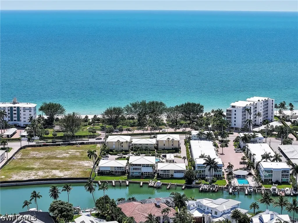 750 Mooring Line Drive Naples FL 34102