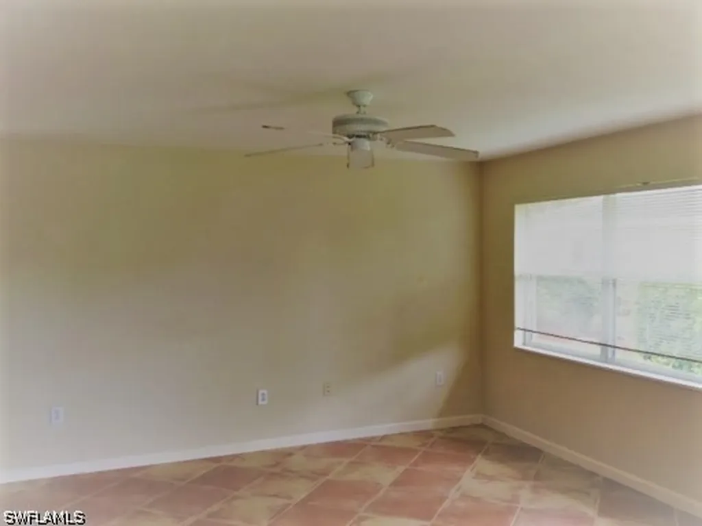 517 96th Avenue N Naples FL 34108