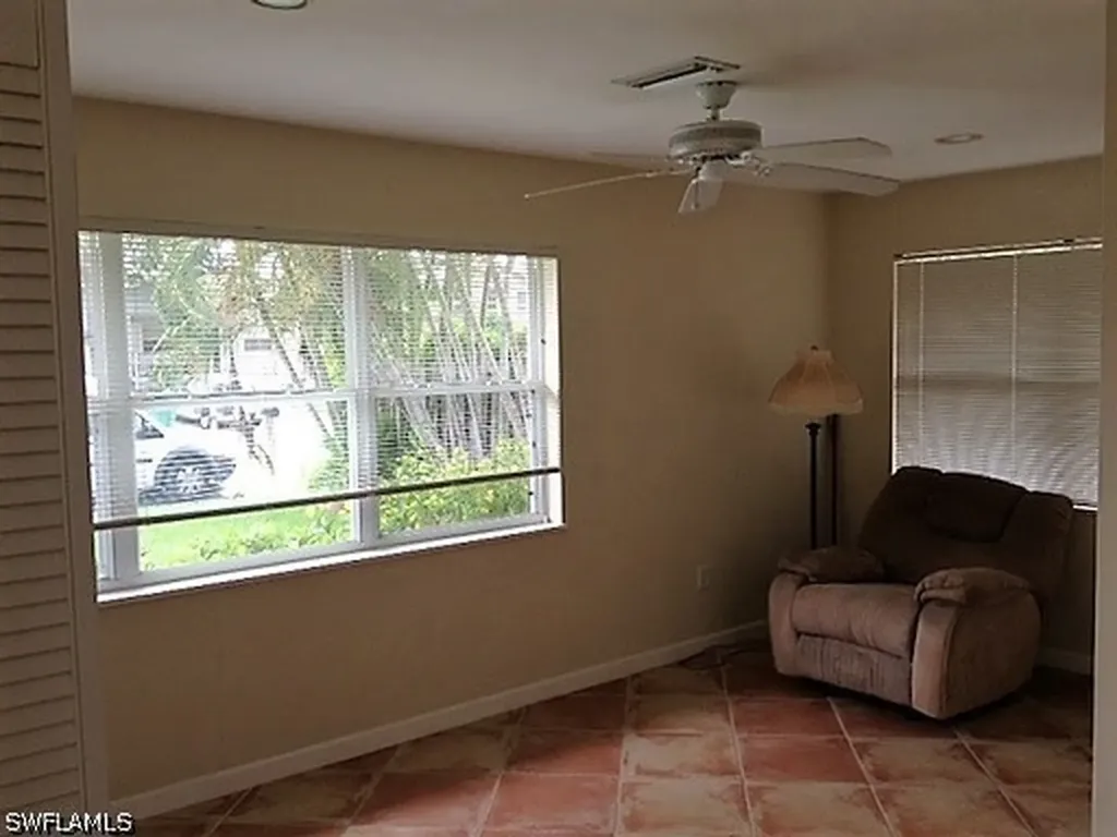 517 96th Avenue N Naples FL 34108
