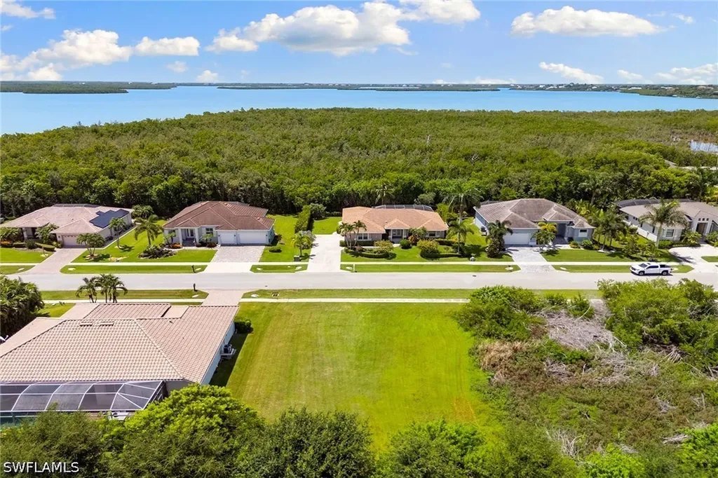 1874 Dogwood Drive Marco Island FL 34145