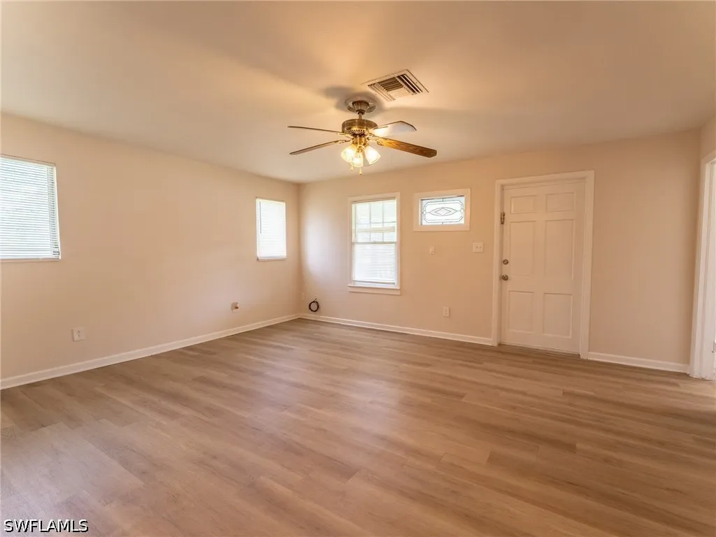3802 Seminole Avenue Fort Myers FL 33916