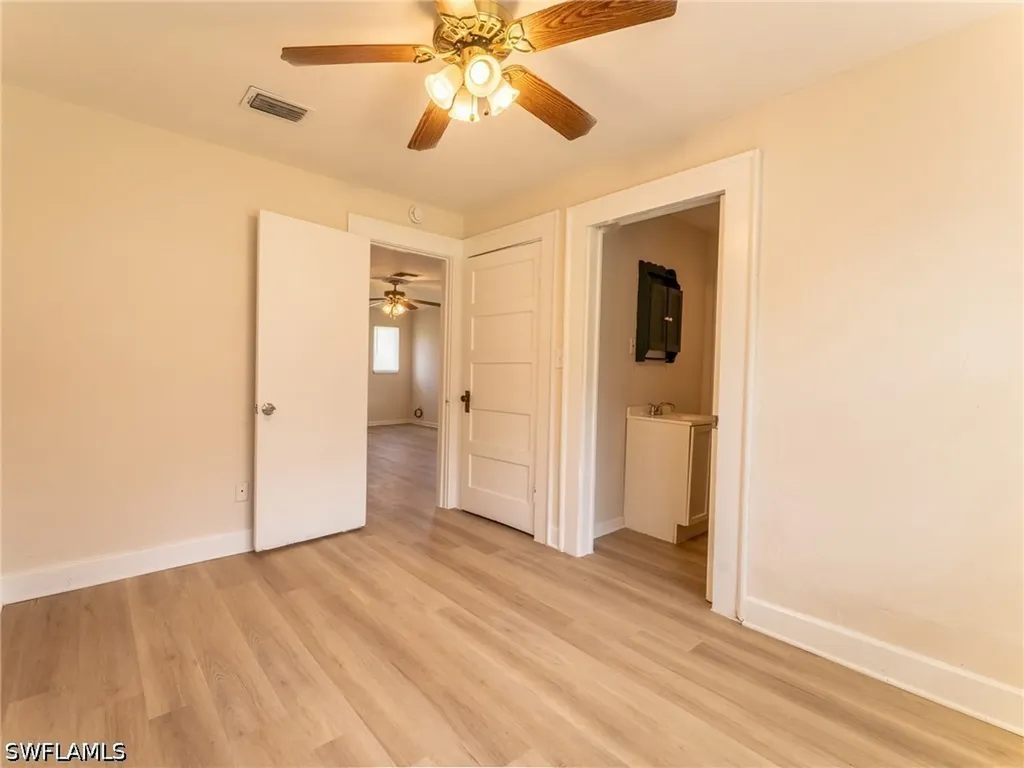 3802 Seminole Avenue Fort Myers FL 33916