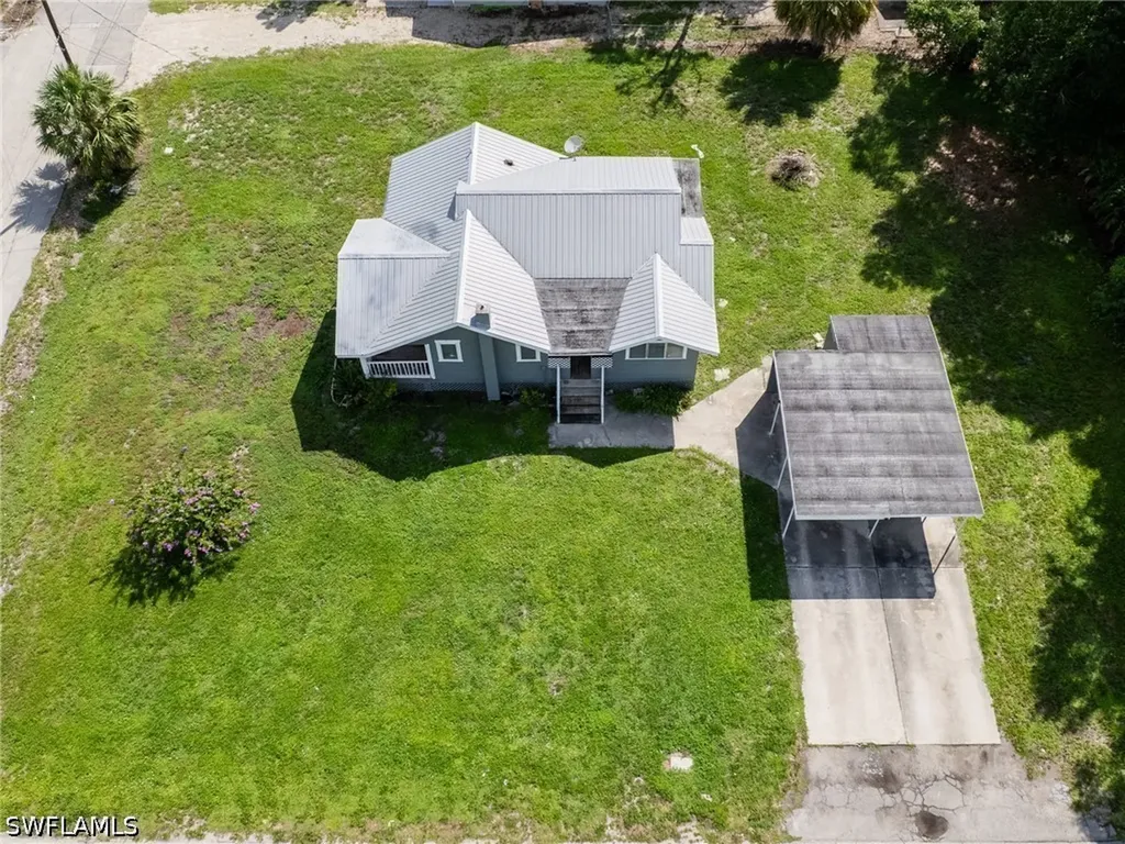 3802 Seminole Avenue Fort Myers FL 33916