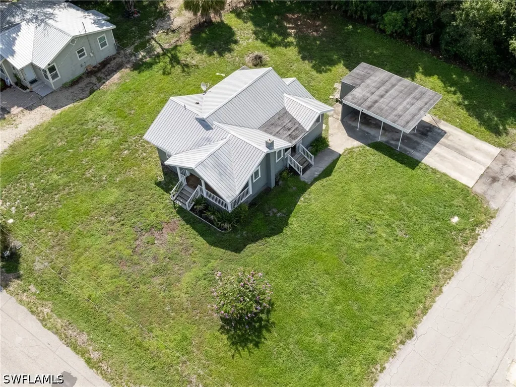 3802 Seminole Avenue Fort Myers FL 33916