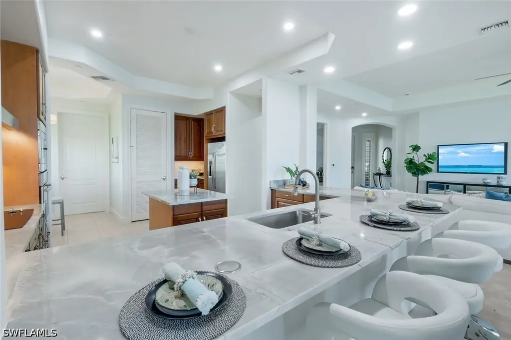 558 Avellino Isle Circle Naples FL 34119