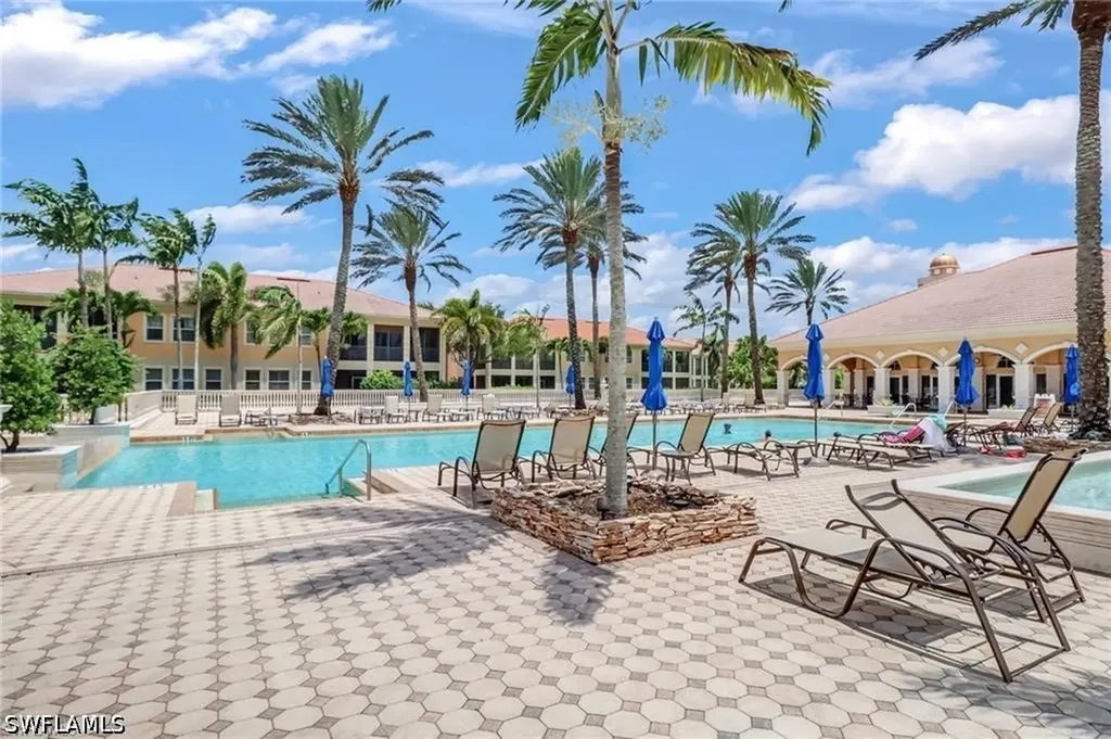 558 Avellino Isle Circle Naples FL 34119