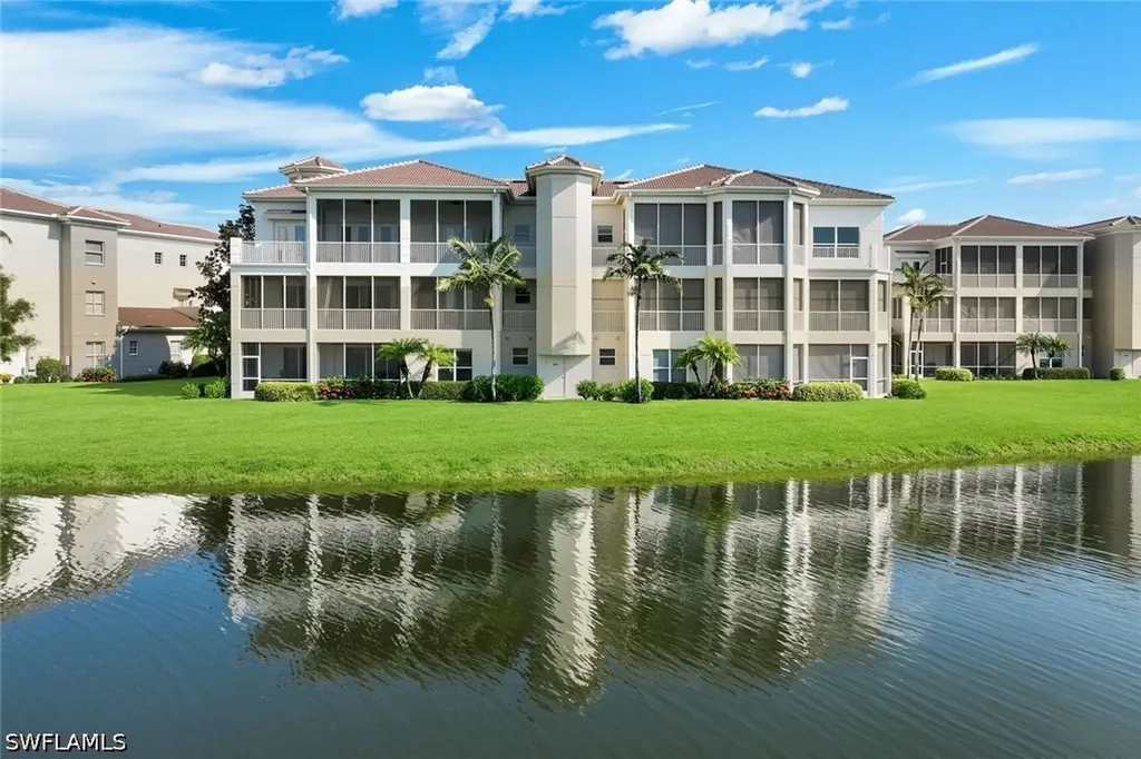 558 Avellino Isle Circle Naples FL 34119