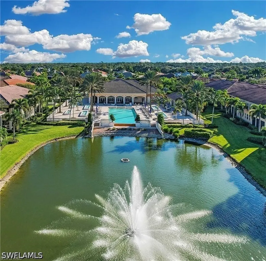 558 Avellino Isle Circle Naples FL 34119