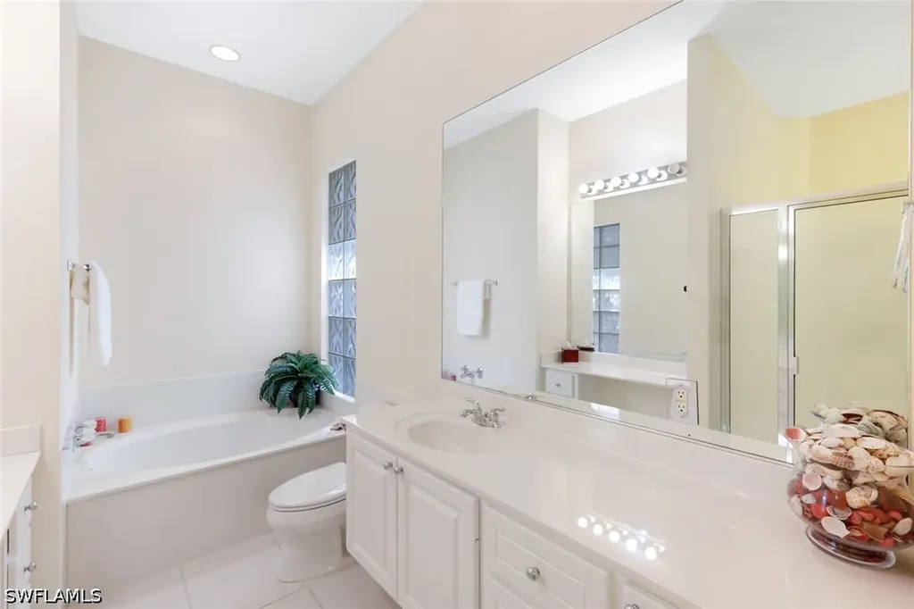 5848 Ferrara Drive Sarasota FL 34238