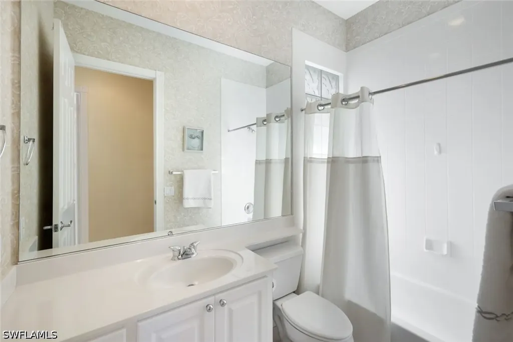 5848 Ferrara Drive Sarasota FL 34238