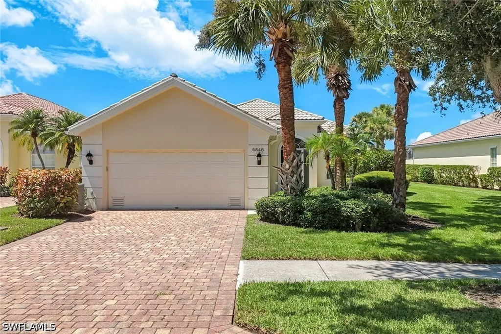 5848 Ferrara Drive Sarasota FL 34238