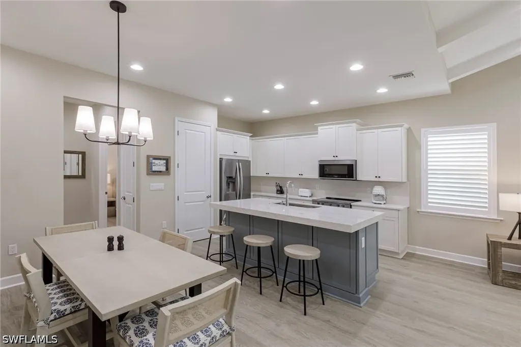 7184 Cayo Coco Lane Naples FL 34113