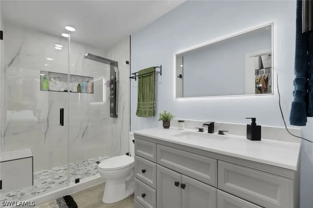 4075 24th Avenue NE Naples FL 34120