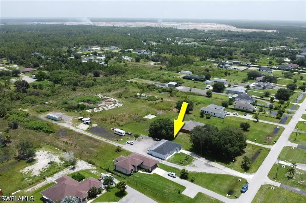 4075 24th Avenue NE Naples FL 34120