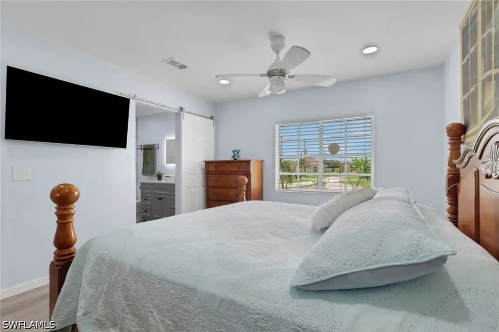 4075 24th Avenue NE Naples FL 34120