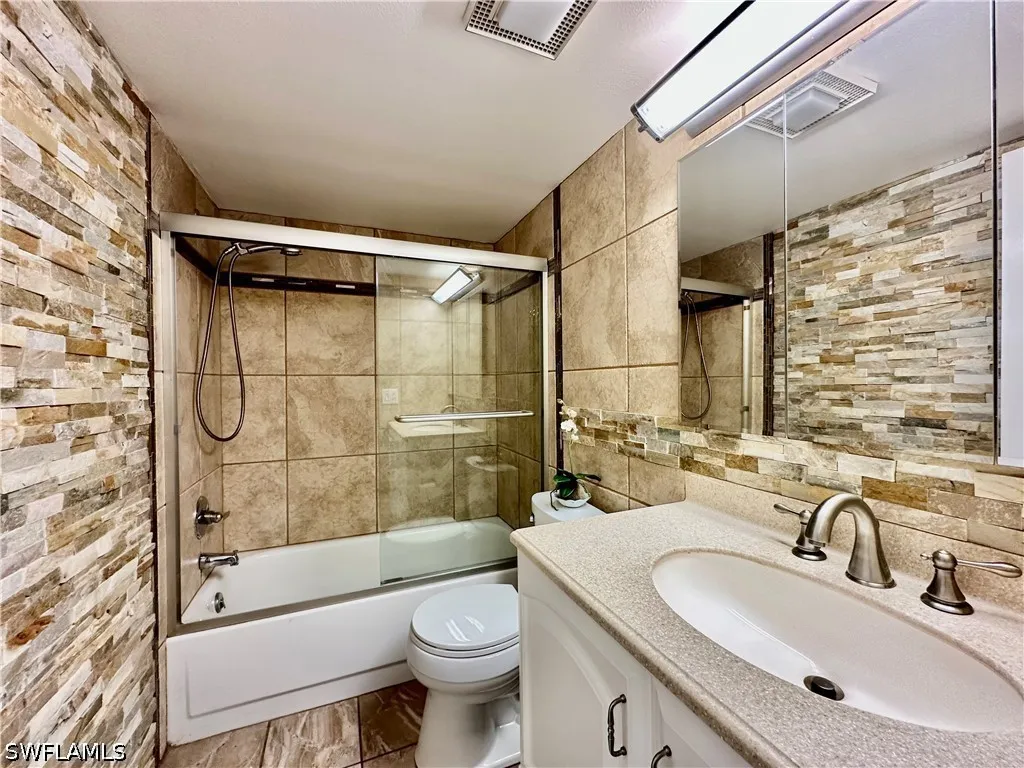 5467 Rattlesnake Hammock Road Naples FL 34113