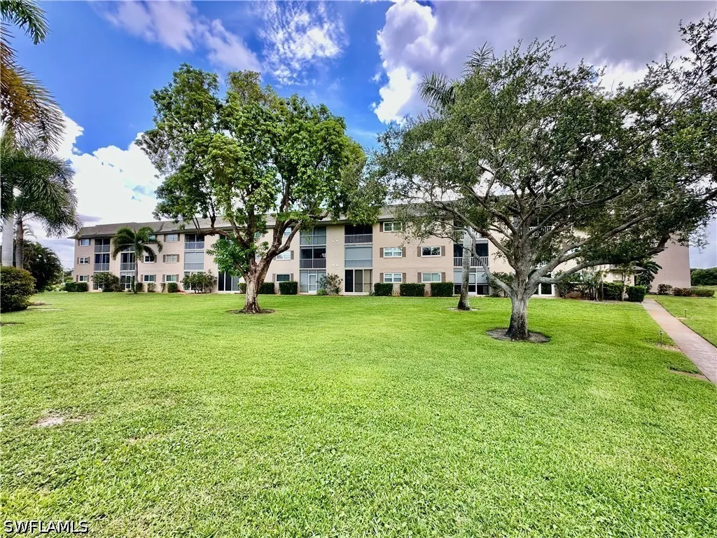 5467 Rattlesnake Hammock Road Naples FL 34113