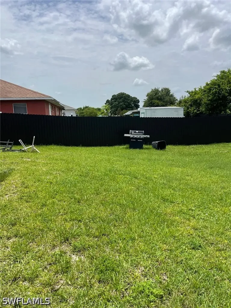 3002 28th Street SW Lehigh Acres FL 33976