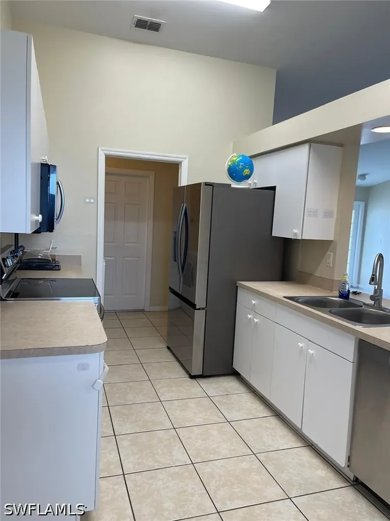 3002 28th Street SW Lehigh Acres FL 33976