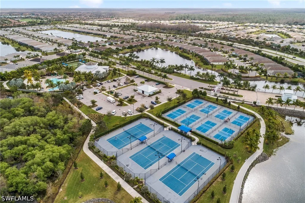 28358 Captiva Shell Loop Bonita Springs FL 34135