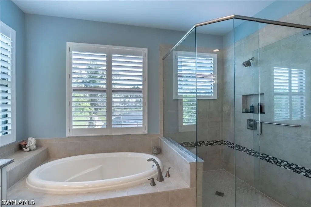 4347 Aurora Street Naples FL 34119